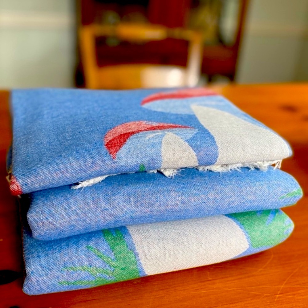 FLiPSiDE Loom Weave Throw Blanket Red Mushroom Teal Mushroom Organic Cotton NEW - Picture 10 of 16